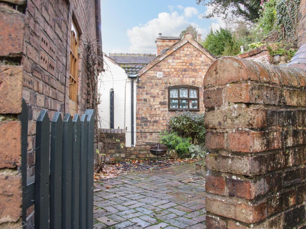 32 Church Hill Telford Exterior foto